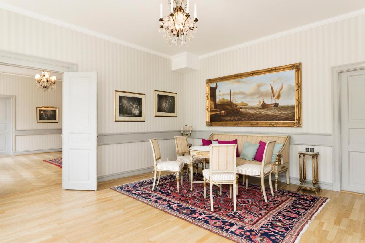 Ronnums Herrgard Vargon Extérieur photo